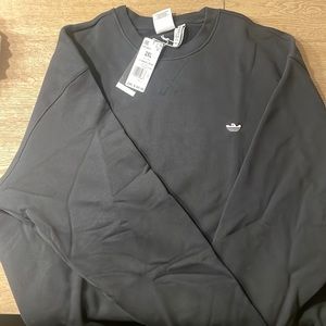 New Men’s adidas black colab shmoo crew